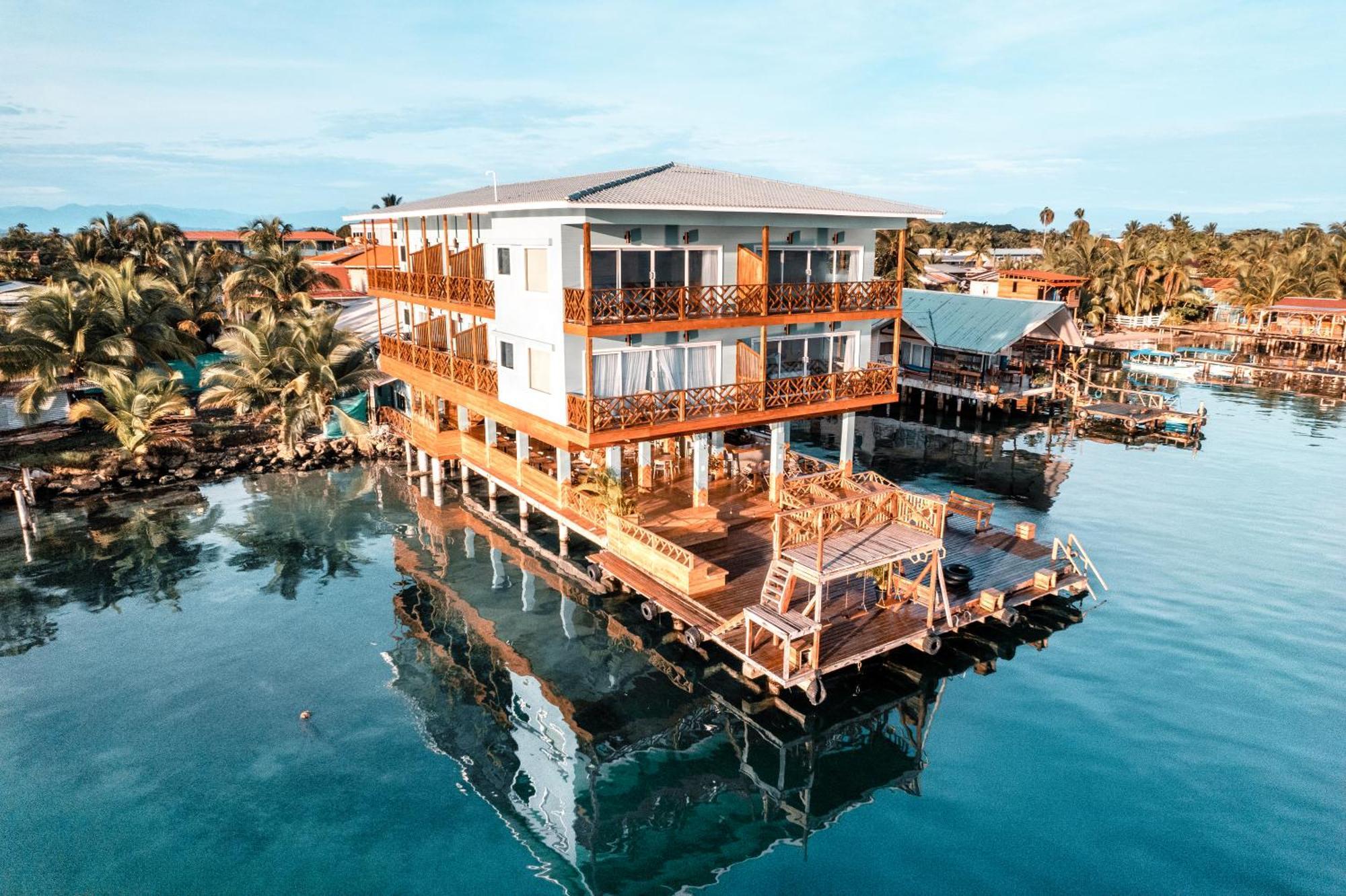 Bambuda Bocas Town Eksteriør bilde